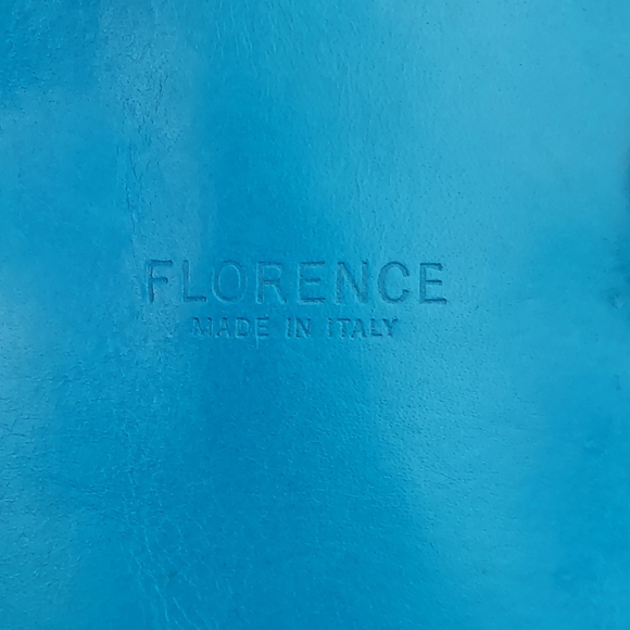 Florence 6" x 6" x 3" Leather Crossbody Bag - Picture 6 of 10